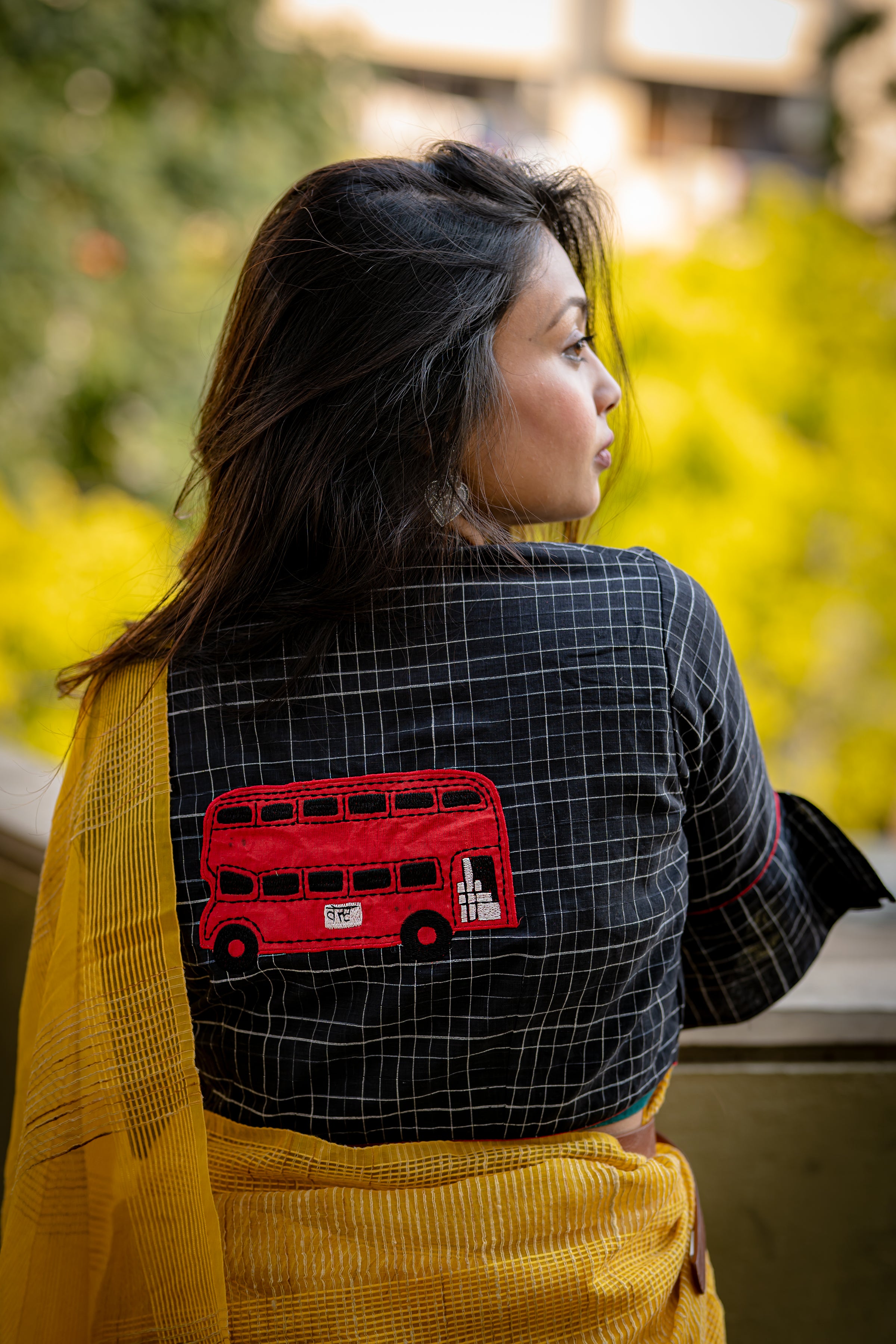 BOMBAY BEST BUS - BLACK
