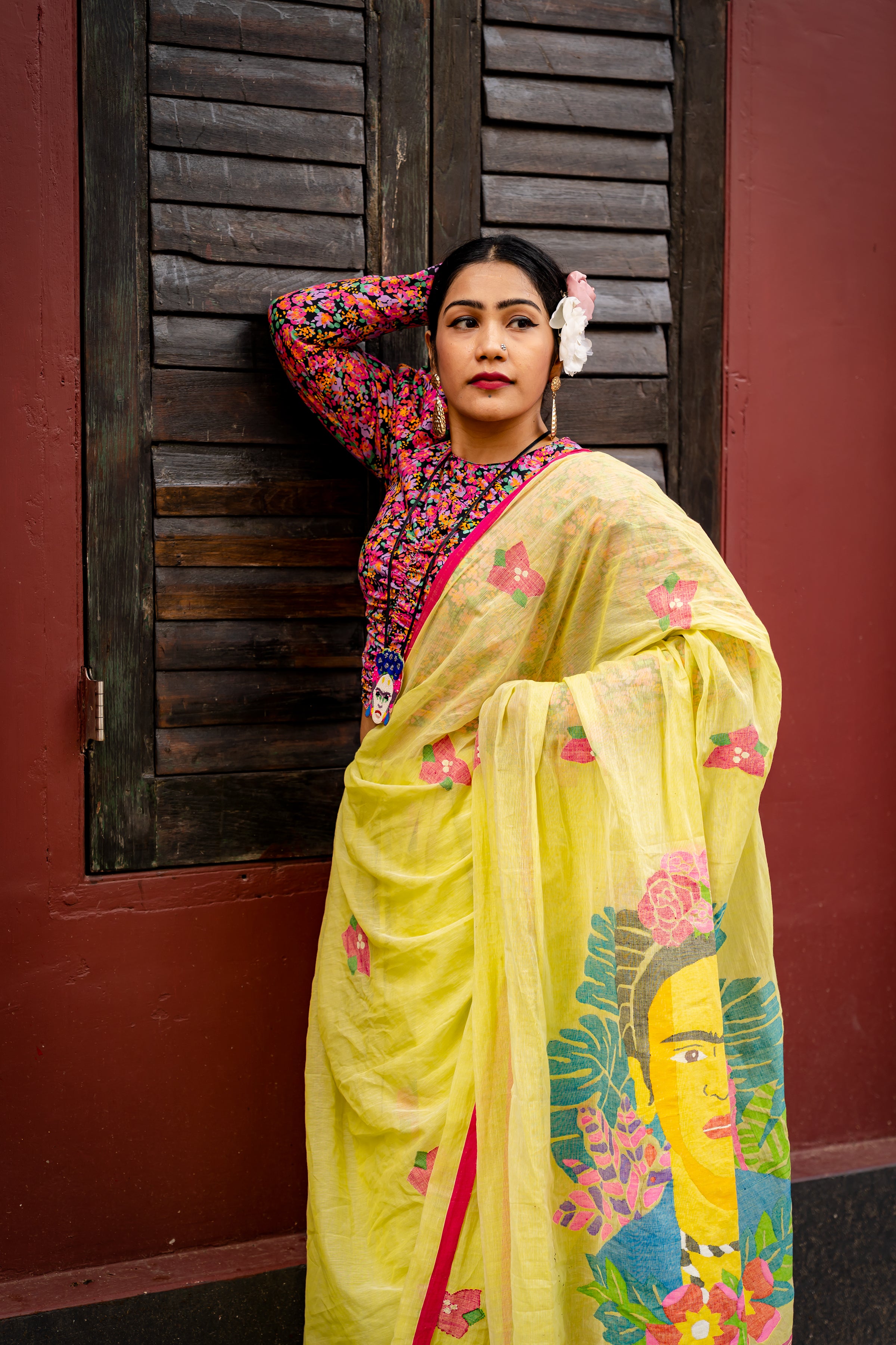 FRIDA IN BOUGAINVILLE GARDEN LIME
GREEN SAREE