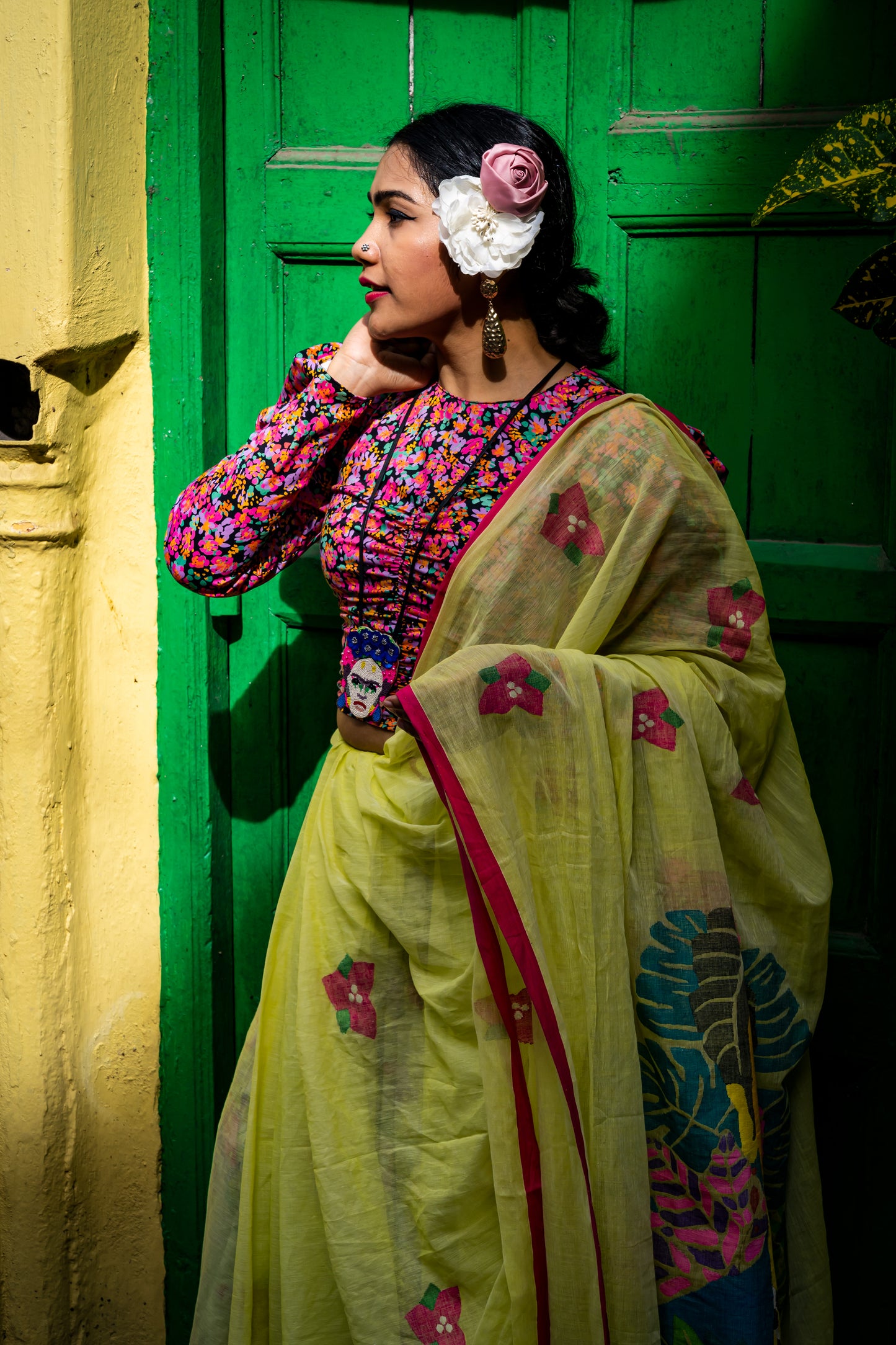 FRIDA IN BOUGAINVILLE GARDEN LIME
GREEN SAREE