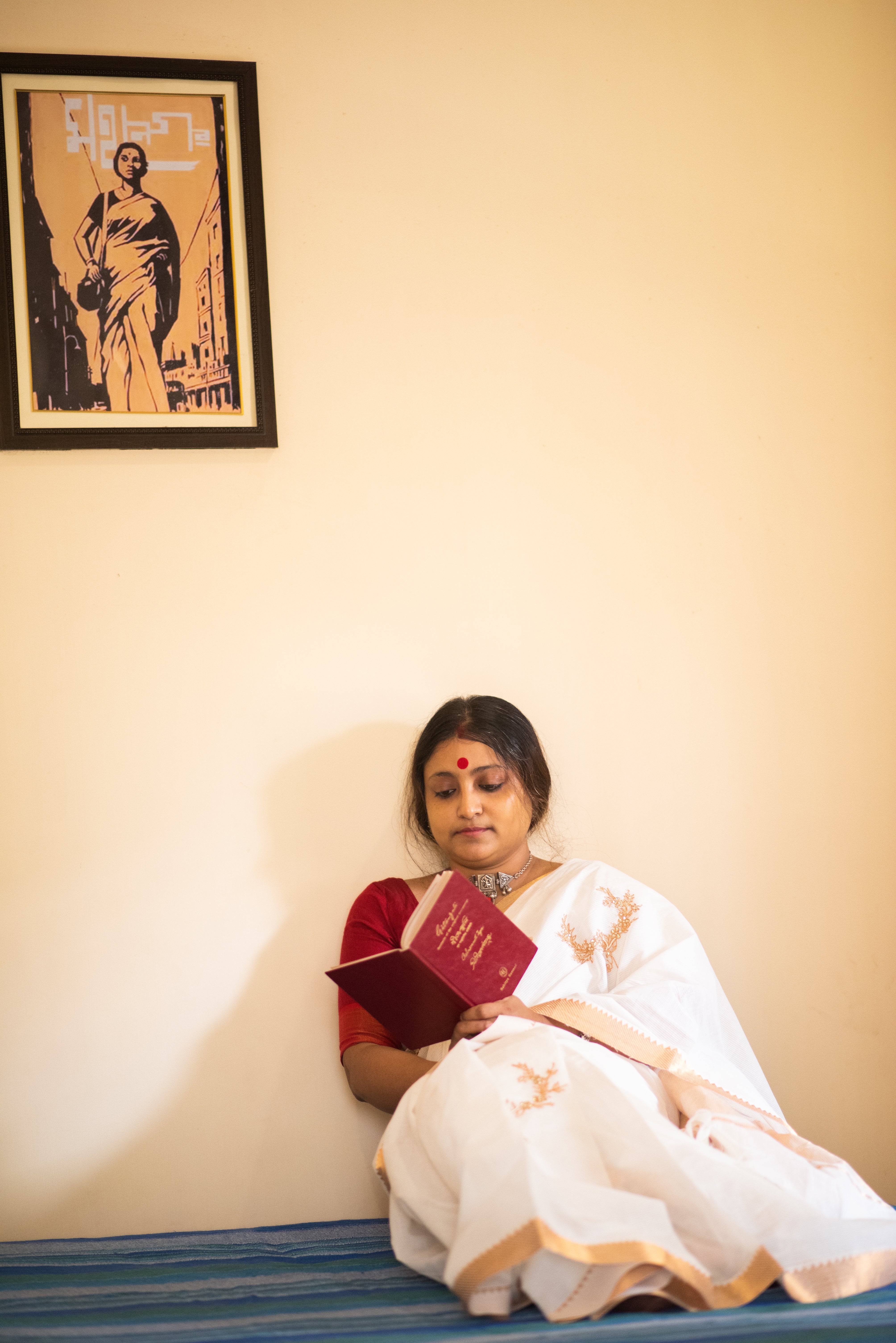 KASTURI - WHITE