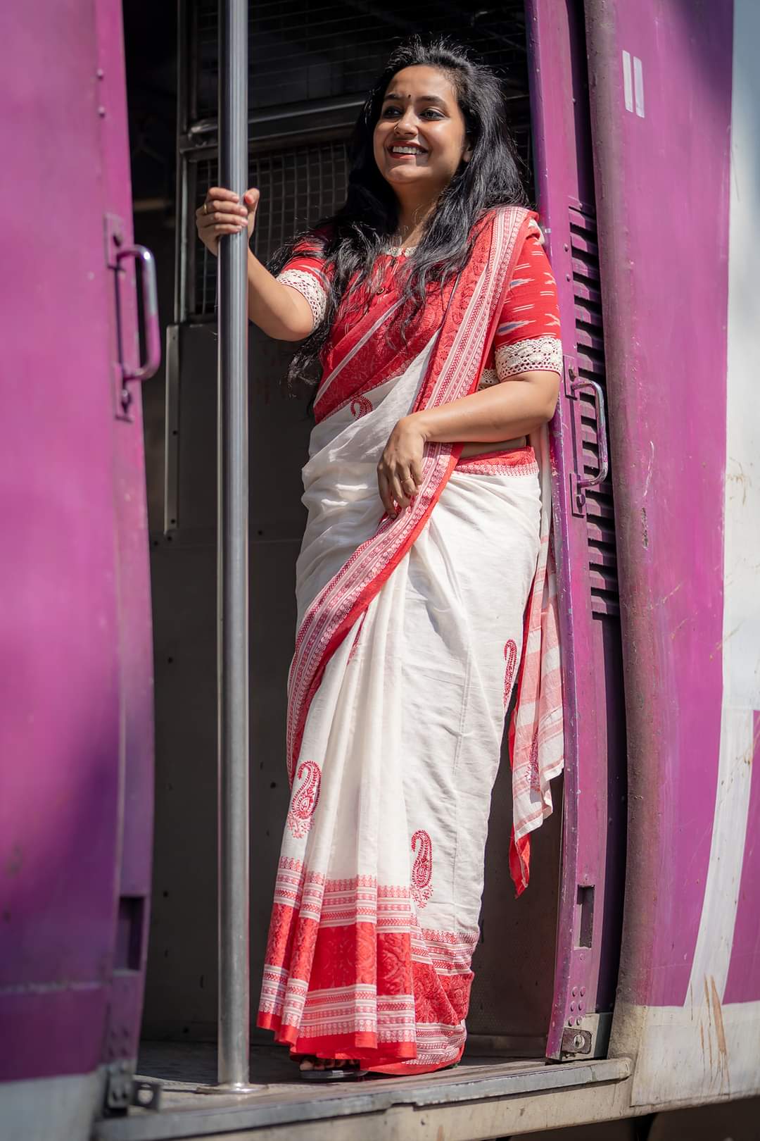 NAKSHI PAAR PAISLEY