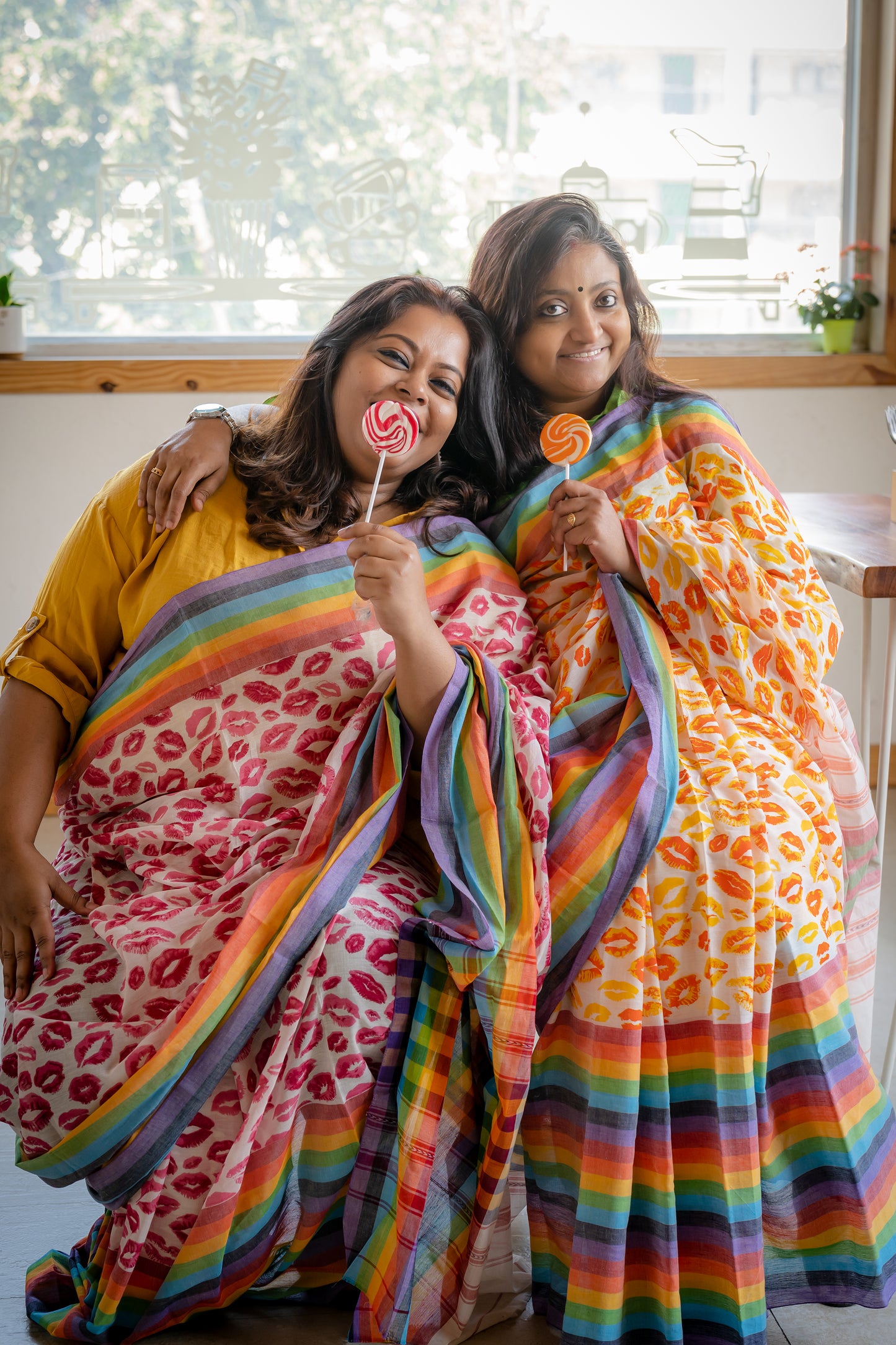 POUT PRETTY RAINBOW - YELLOW