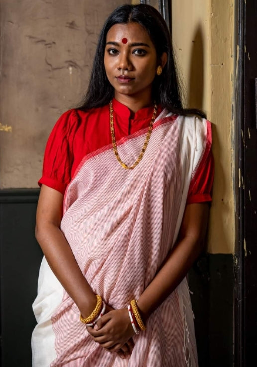 JOKHON TOKHON - TIMELESS RED